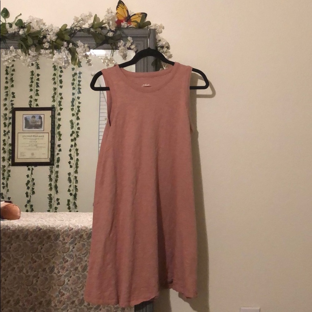 🌼 T-shirt/Tank dress!!